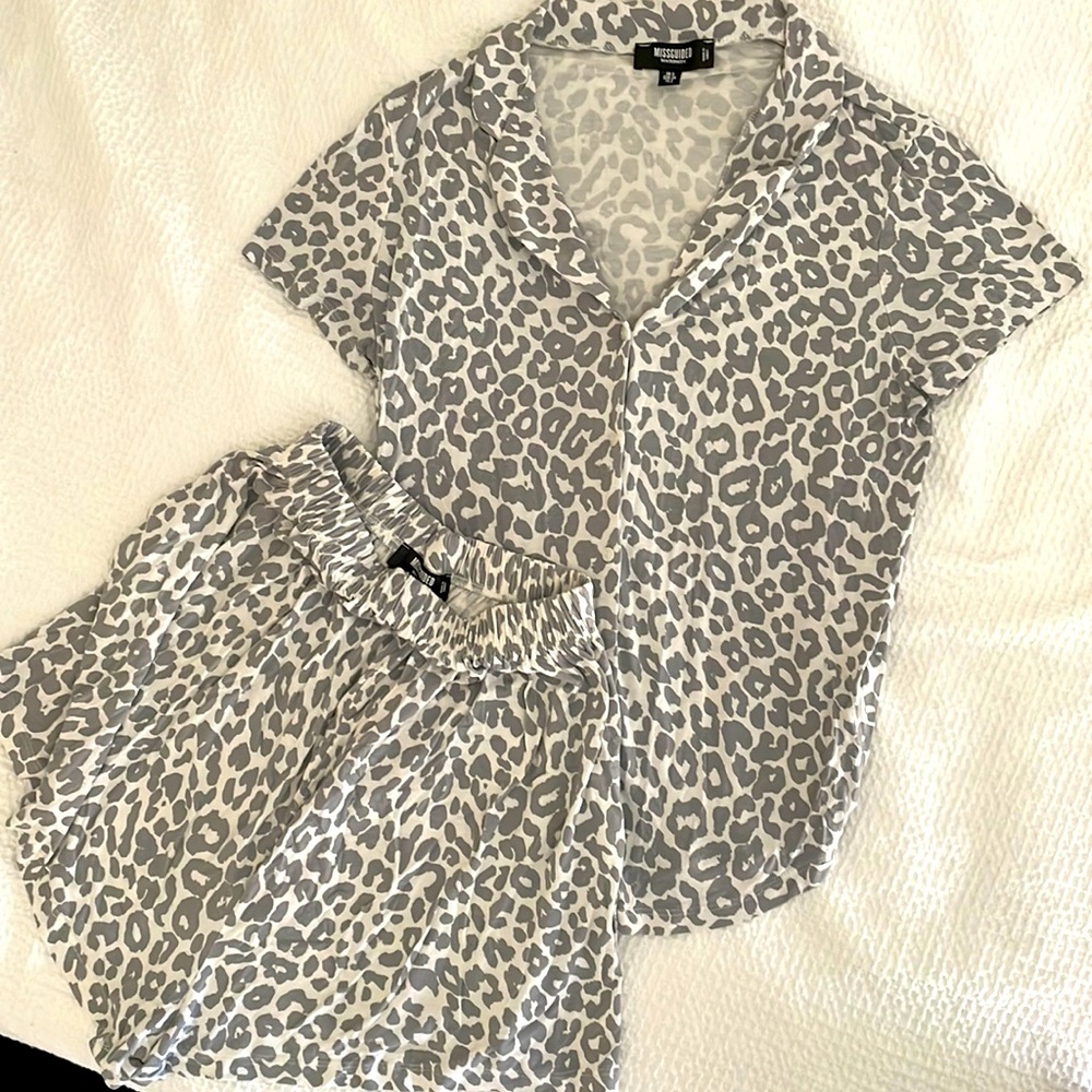 Missguided Maternity Pajama Set